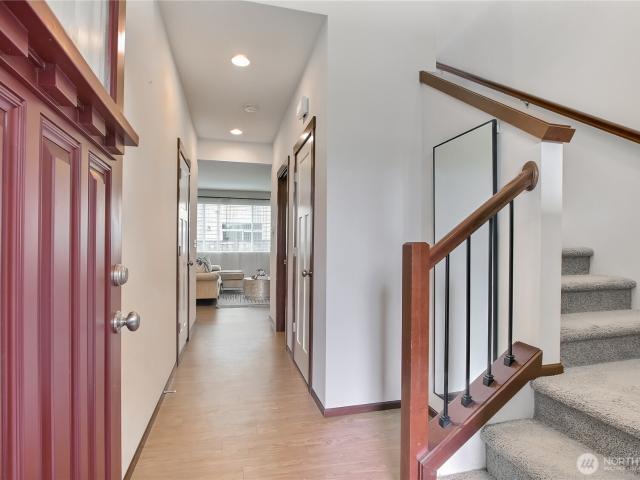 20912 2nd Avenue W