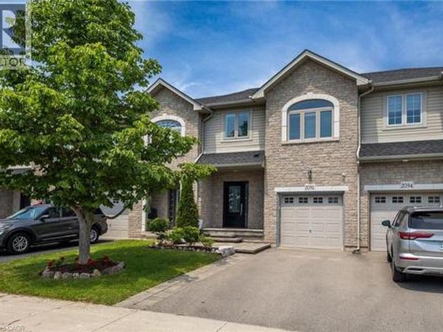 2092 English Crescent, Burlington, ON, L7L 7B3 house for sale | Listing ID 40843 | Royal LePage