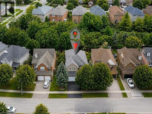2092 Glenfield Road, Oakville, ON, L6M 3S4 house for sale | Listing ID 40854 | Royal LePage
