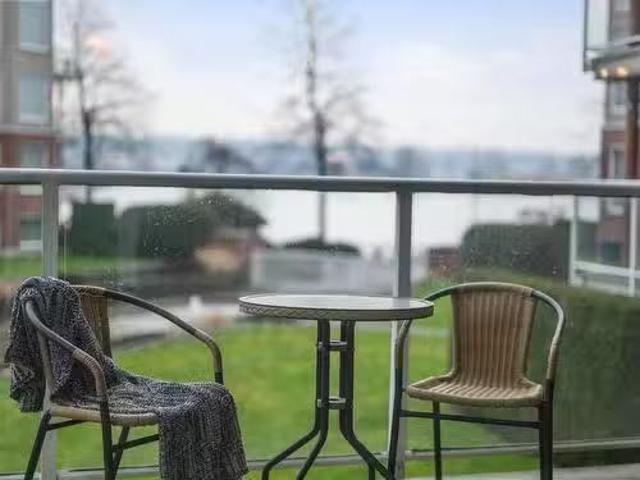 209 1230 Quayside Drive, New Westminster, BC, V3M 6H1 Single.