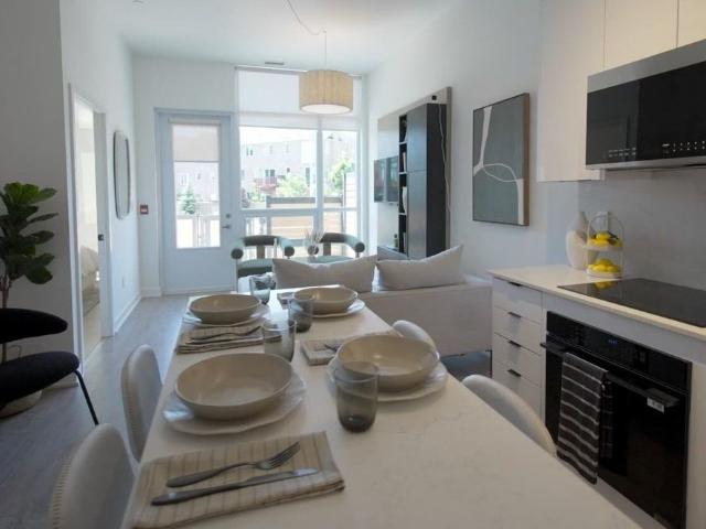 209 209 Steels Avenue, Brampton