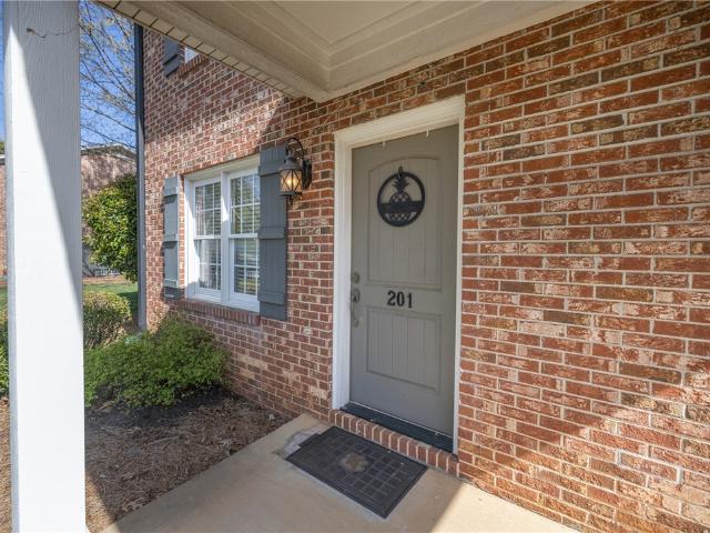 209 Calhoun Street 201