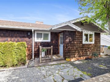 209 Bella Dr, Fox Island, WA 98333 | MLS #2504