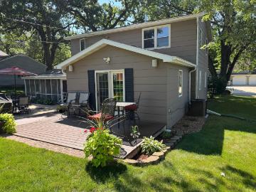 209 Burr Oak Drive