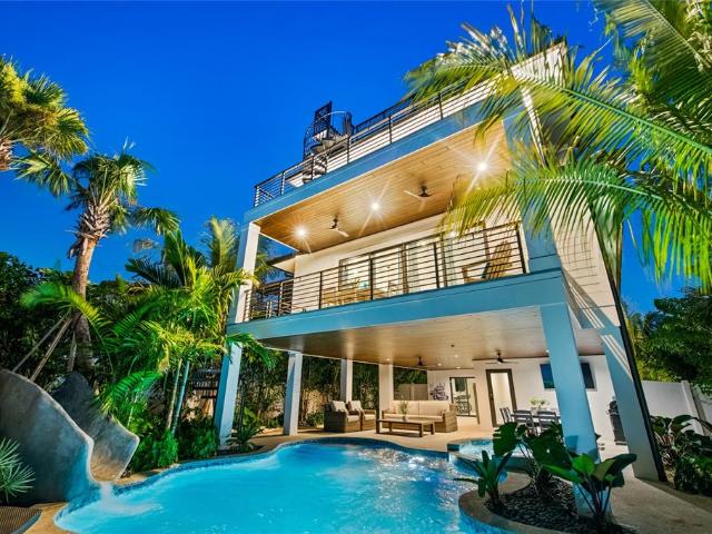 209 Garfield Dr, Sarasota, FL 34236 | MLS #A4688