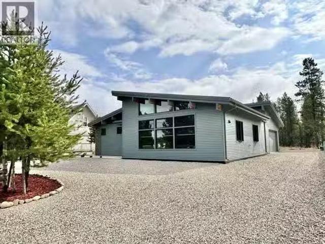 209 Dogwood Street, Valemount, BC, V0E 2Z0 house for sale L.