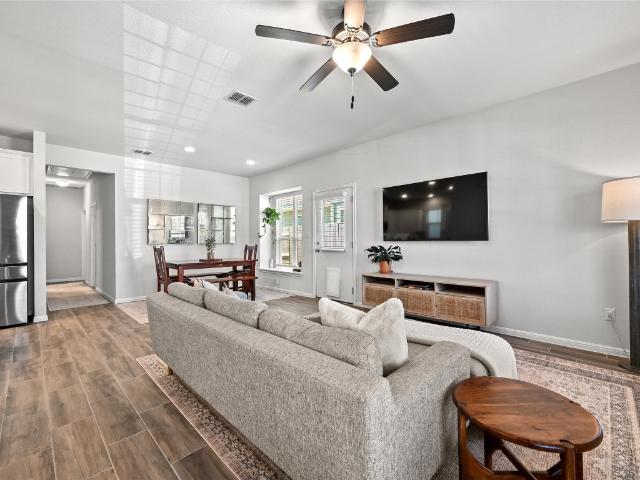 209 Duck Crk Trl, San Marcos, TX 78666 | MLS #2918