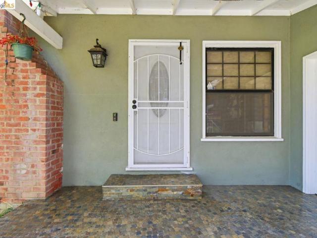 209 Fleming Ave
