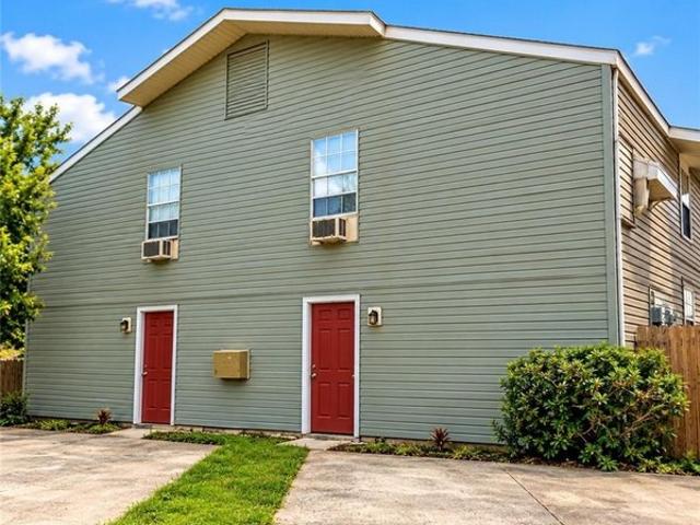 209 Helen St, Terrytown, LA 70056