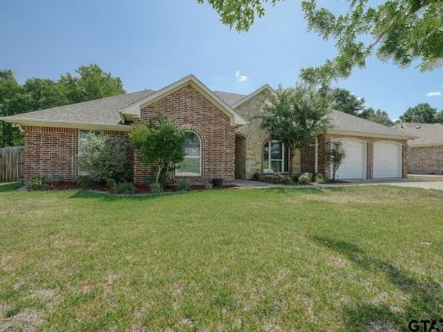 209 Heritage Ct, Lindale, TX 75771