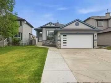 209 Oakmere Close, Chestermere, AB, T1X 1L1 house for sale.