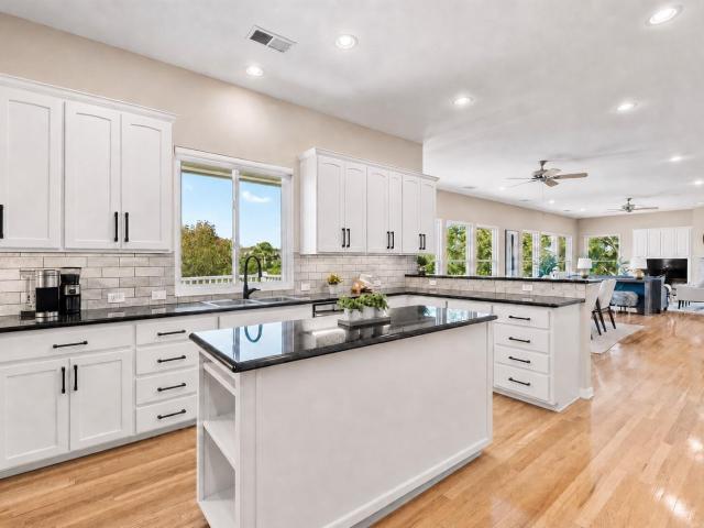 209 Overlook Ct