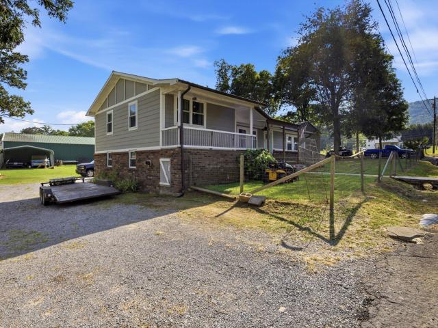 209 Owens Street