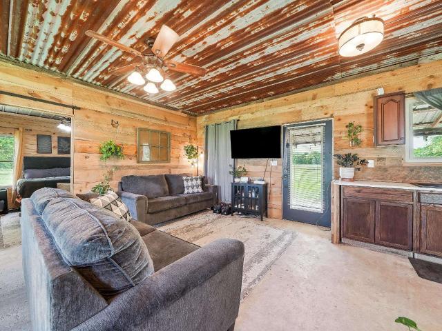 209 Little River 46
