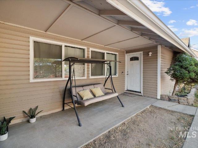 209 Mountain View Dr