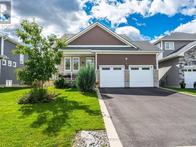 209 Mill Pond Place, Kingston West Of Sir John A. Blvd, ON, K7M 0C9 house for sale | Listing ID X13790 | Royal LePage
