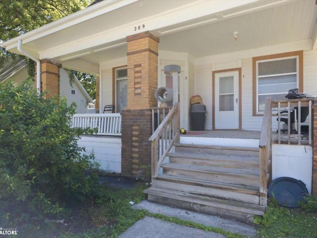 209 N Walnut Street