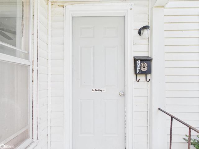 209 S 10Th Street