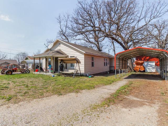 209 S Park Manor Boulevard