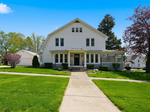 209 S Superior Street