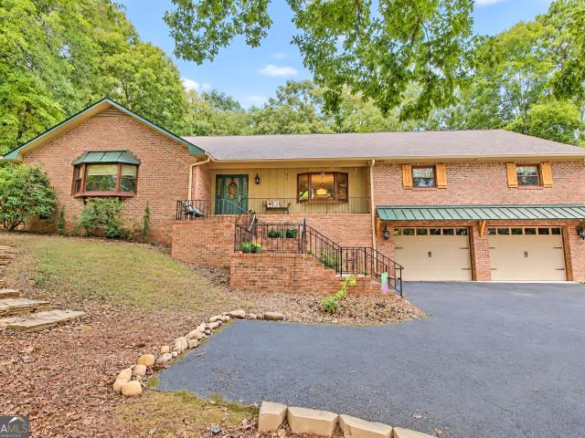 209 Saddle Mountain Road SE