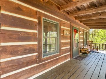 209 Sanctuary Lane