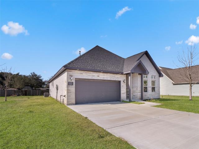 209 Silver Leaf St, Sweeny, TX 77480 | MLS #54292