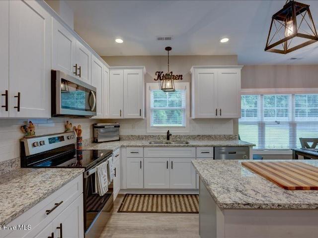 209 Pecan Grove Court