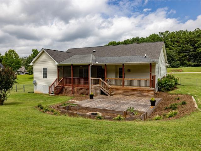 209 Pebble Creek Drive