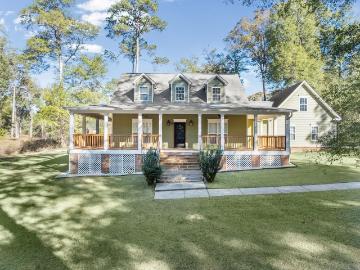 209 Pineridge Dr, Leesburg, GA