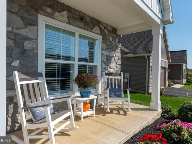 209 Pinnacle Ridge Drive