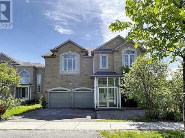 209 Redstone Road, Richmond Hill, ON, L4S 2E2 house for sale | Listing ID N13249 | Royal LePage