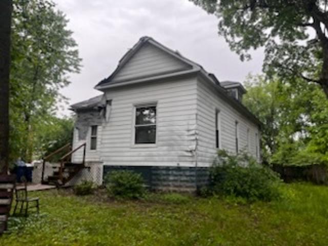 209 W 3rd Street