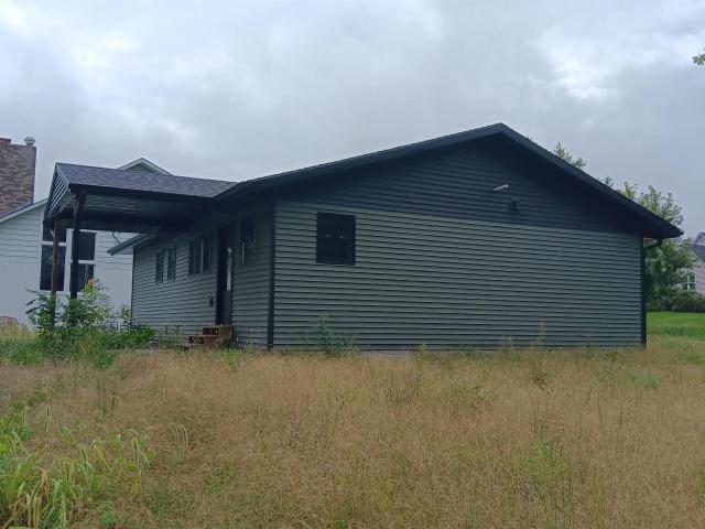 209 Washington Ave. W Avenue W