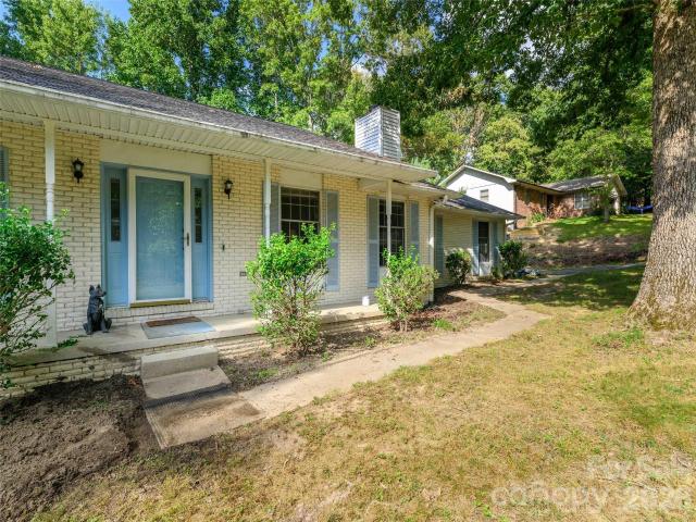 209 Trappers Trail