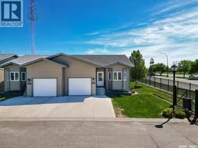 20 550 Southwood Drive, Prince Albert, SK, S6V 1G4 condo for.