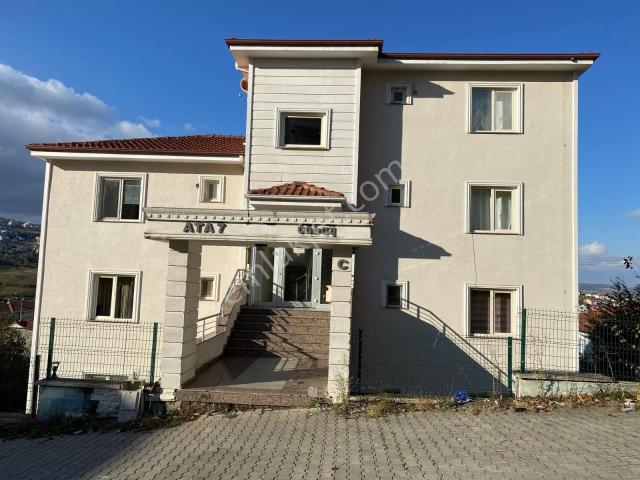 20.000₺ Kiracılı | Ünbay Ata7 Sitesi,bahçekatı 2+1 Satılık Daire