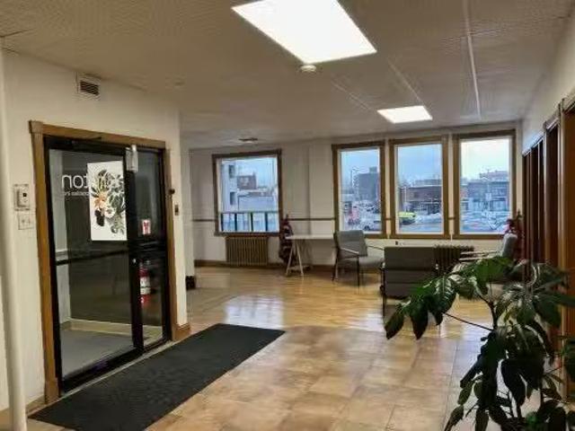 20 236 Rue Parent, Saint Jérôme, QC, J7Z 1Z7 commercial for.