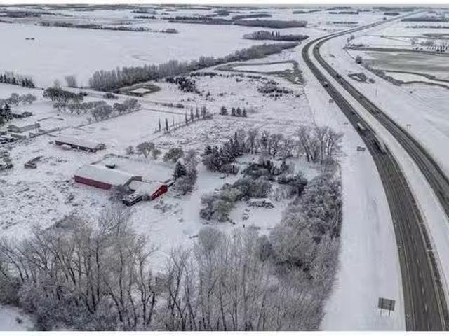 20 27380 Township Road 373, Rural Red Deer County, AB, T4E 1P2.