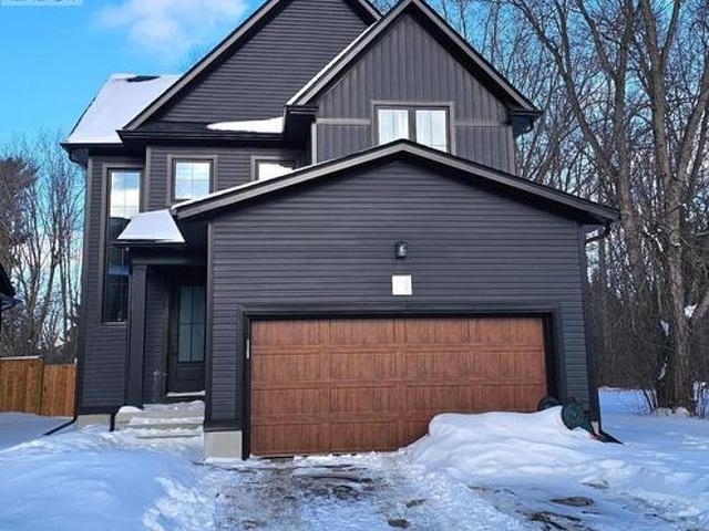 20 297 Whiting Street, Ingersoll, ON, N5C 0E6 house for sale | Listing ID X12771 | Royal LePage
