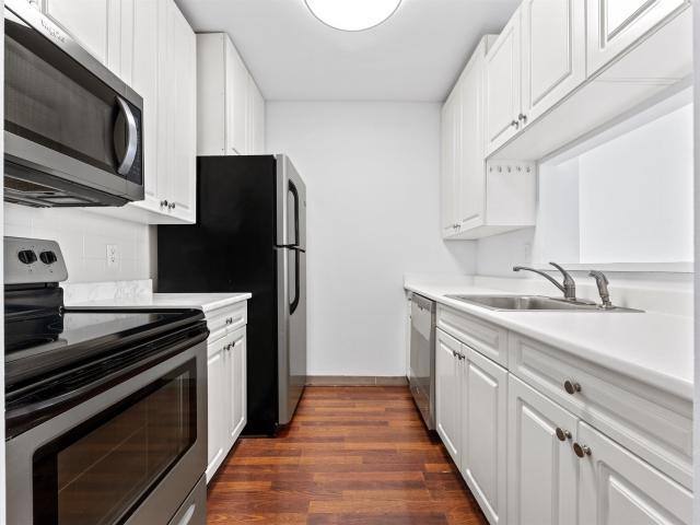 20 2Nd St # 2610