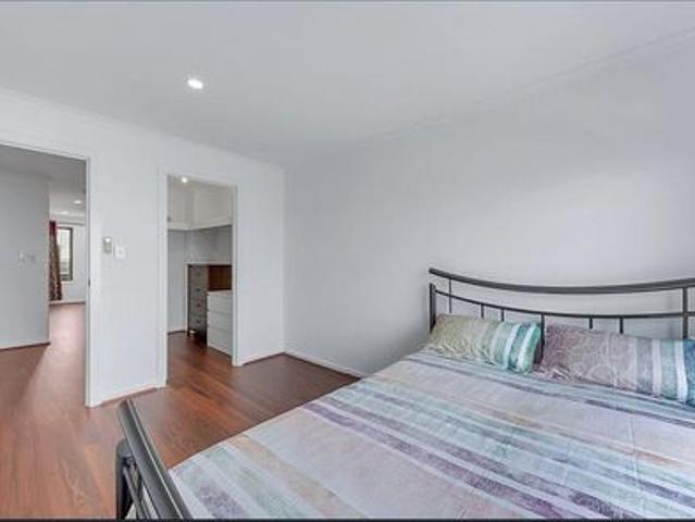20 The Strand, Mawson Lakes SA 5095