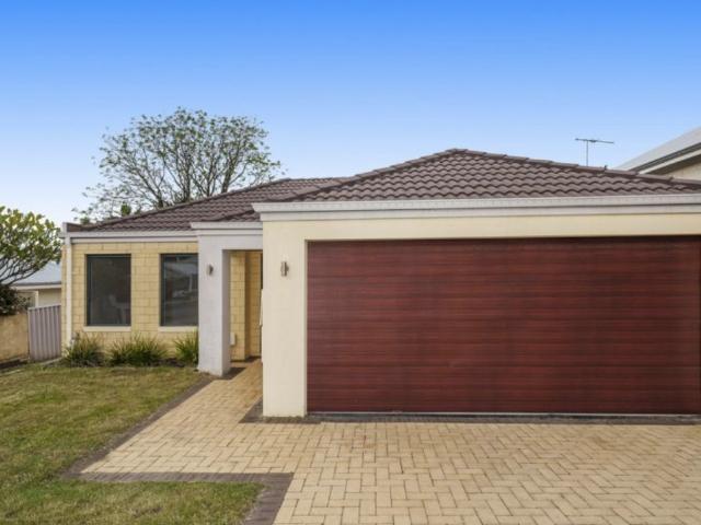 20 The Strand, BAYSWATER, WA 6053
