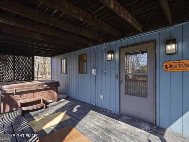 20 Vista Lane