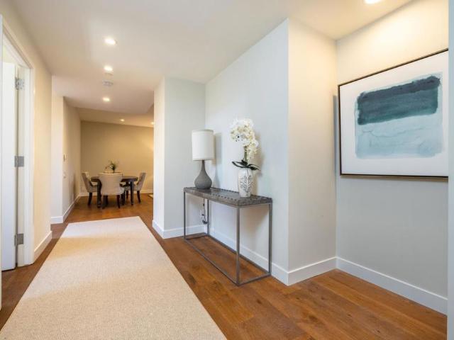 20 W 3rd Avenue 202