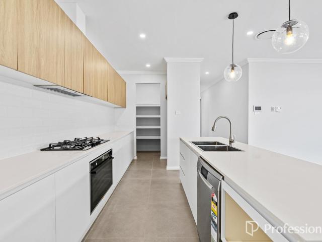 20 Walter StreetThirlmere NSW 2572, Australia