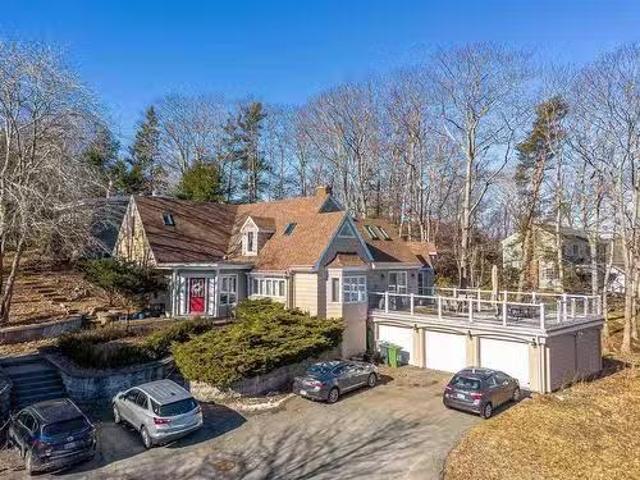 20 Watervista Lane, Halifax, NS, B3M 0B4 house for sale Lis.