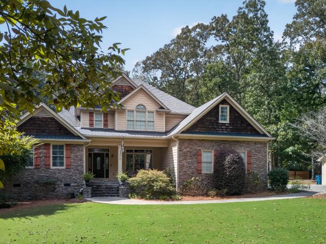 20 Winterberry Lane SE