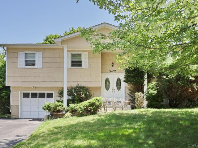 20 Woodridge Drive