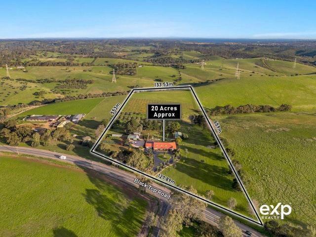 20 Acres of Privacy, Prestige & Endless Possibilities A Rare Hills Lifestyle Opportunity Only 40 Minutes from the CBD